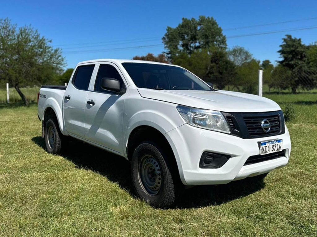 nissan frontier nov13 01