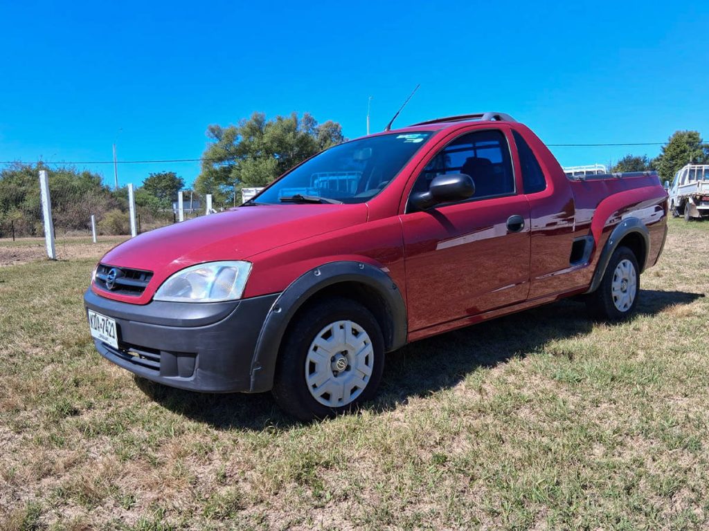 Chevrolet Montana mar25 01