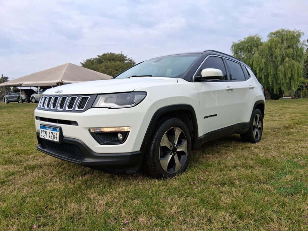Jeep Compass jun8 01